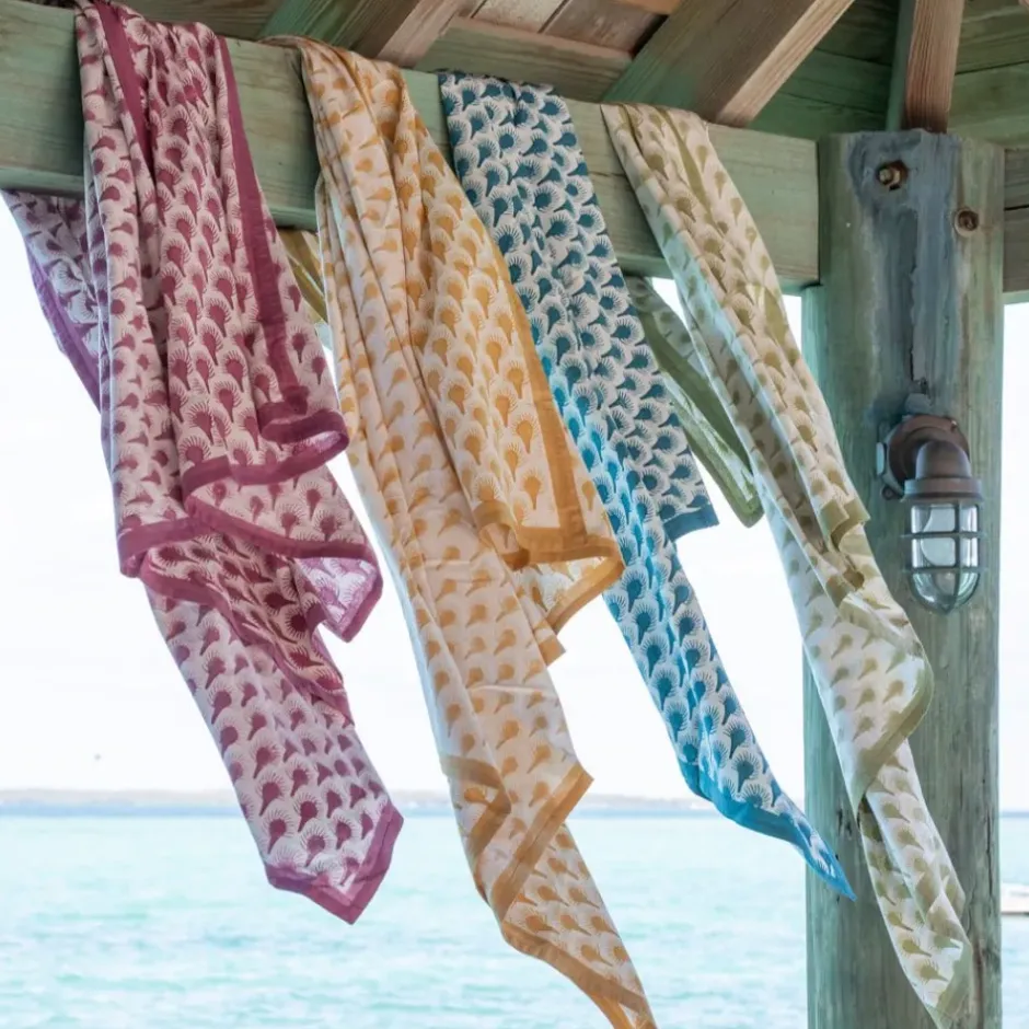 Pomegranate Inc Geo Feather Moss Tablecloth^ Tablecloths