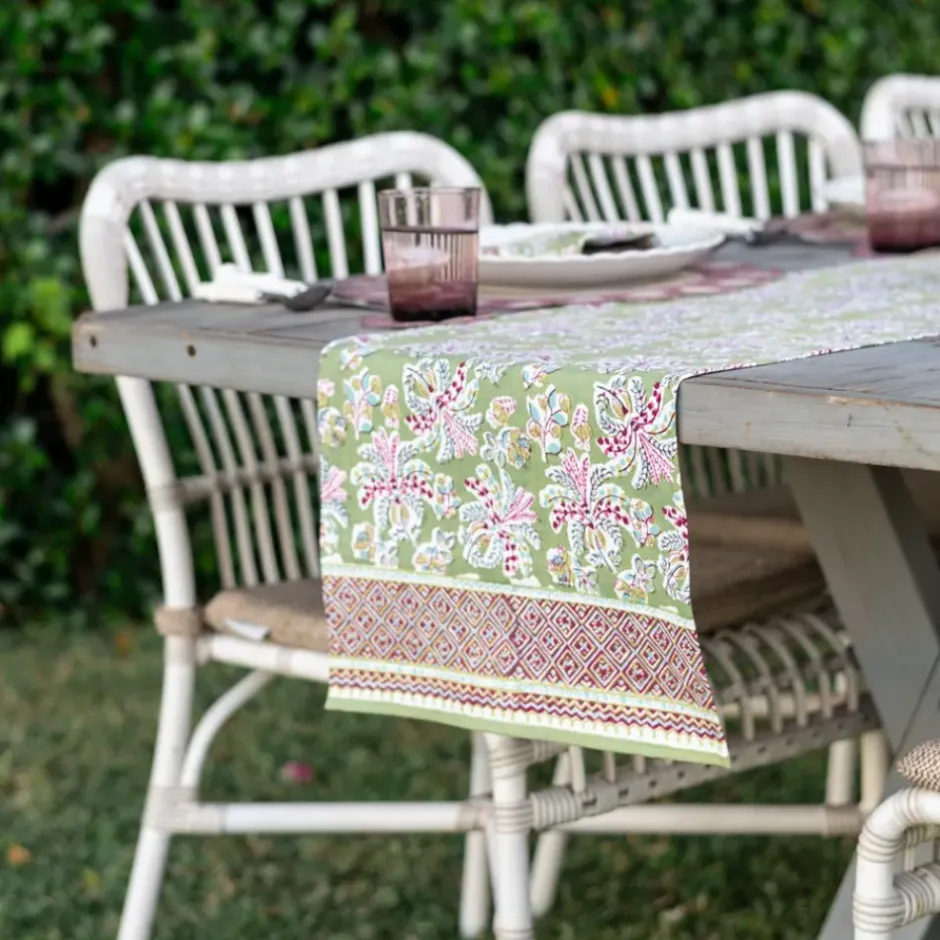 Pomegranate Inc Grecian Palm Fern & Magenta Table Runner^ Table Runners