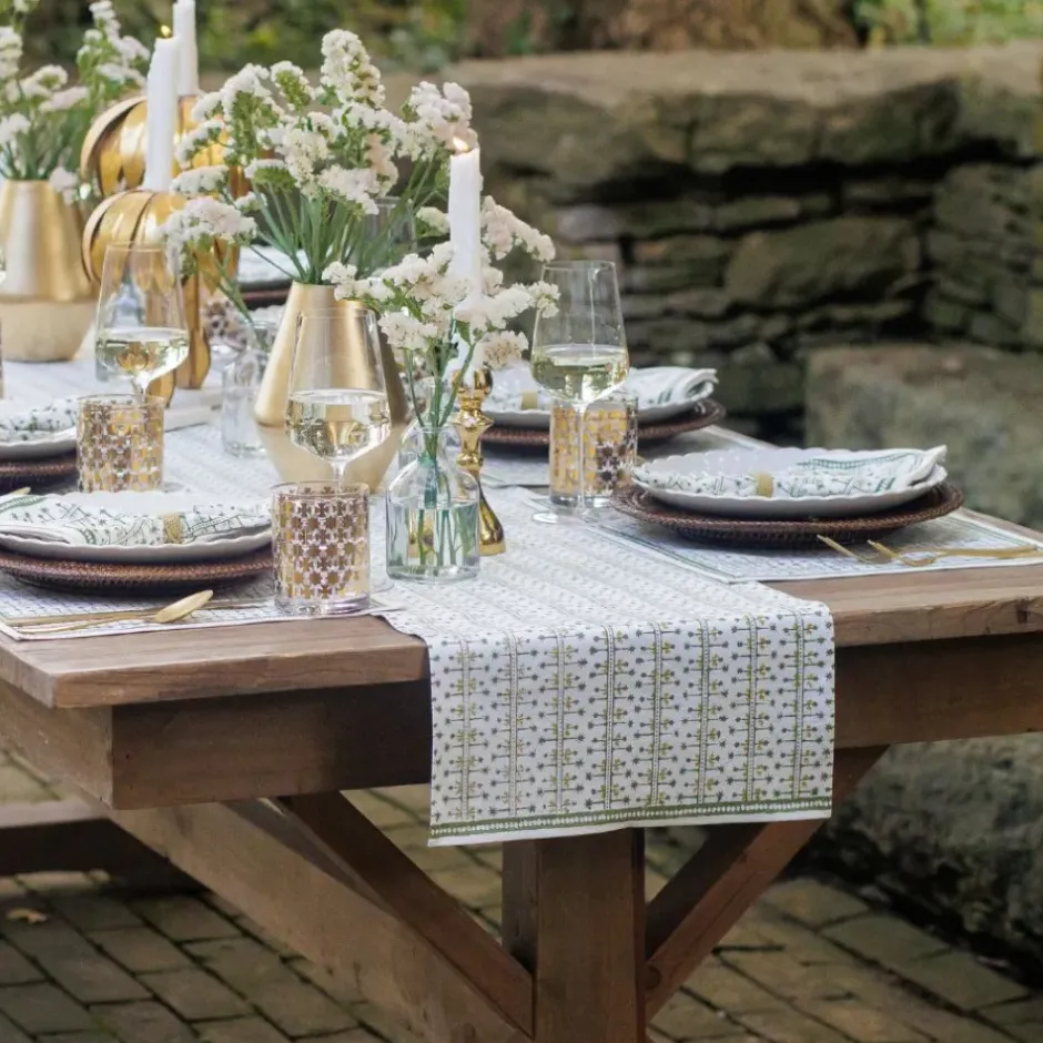 Pomegranate Inc India Hicks Home Palm Avenue Hunter Green Table Runner^ Table Runners