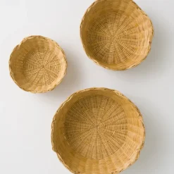 Pomegranate Inc Natural Wicker Scalloped Bowl^ Serveware|Rattan, Wicker & Bamboo