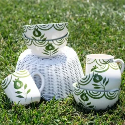 Pomegranate Inc Pomegranate Crest Green Bowl | Set of 2^ Dinnerware