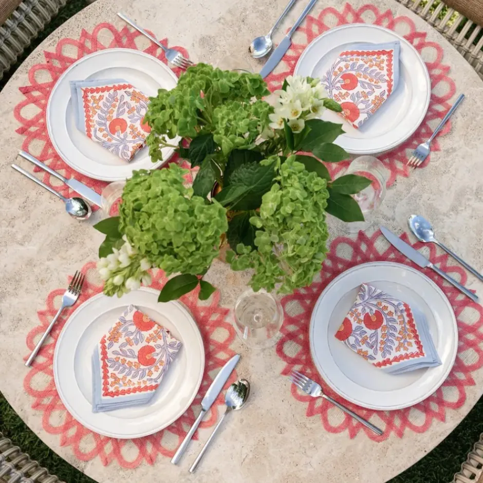 Pomegranate Inc Red Bordered Round Woven Easy Care Placemats^ Woven Placemats